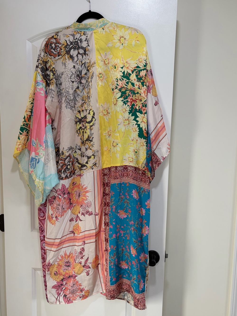 Free People Patched With Love Long Sleeve Open Front Robe Kimono Magic Combo Xs - Picture 2 of 8